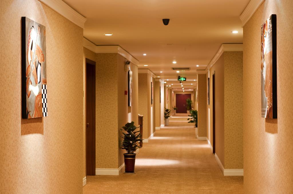 Dragon Hotel Chongqing Zewnętrze zdjęcie